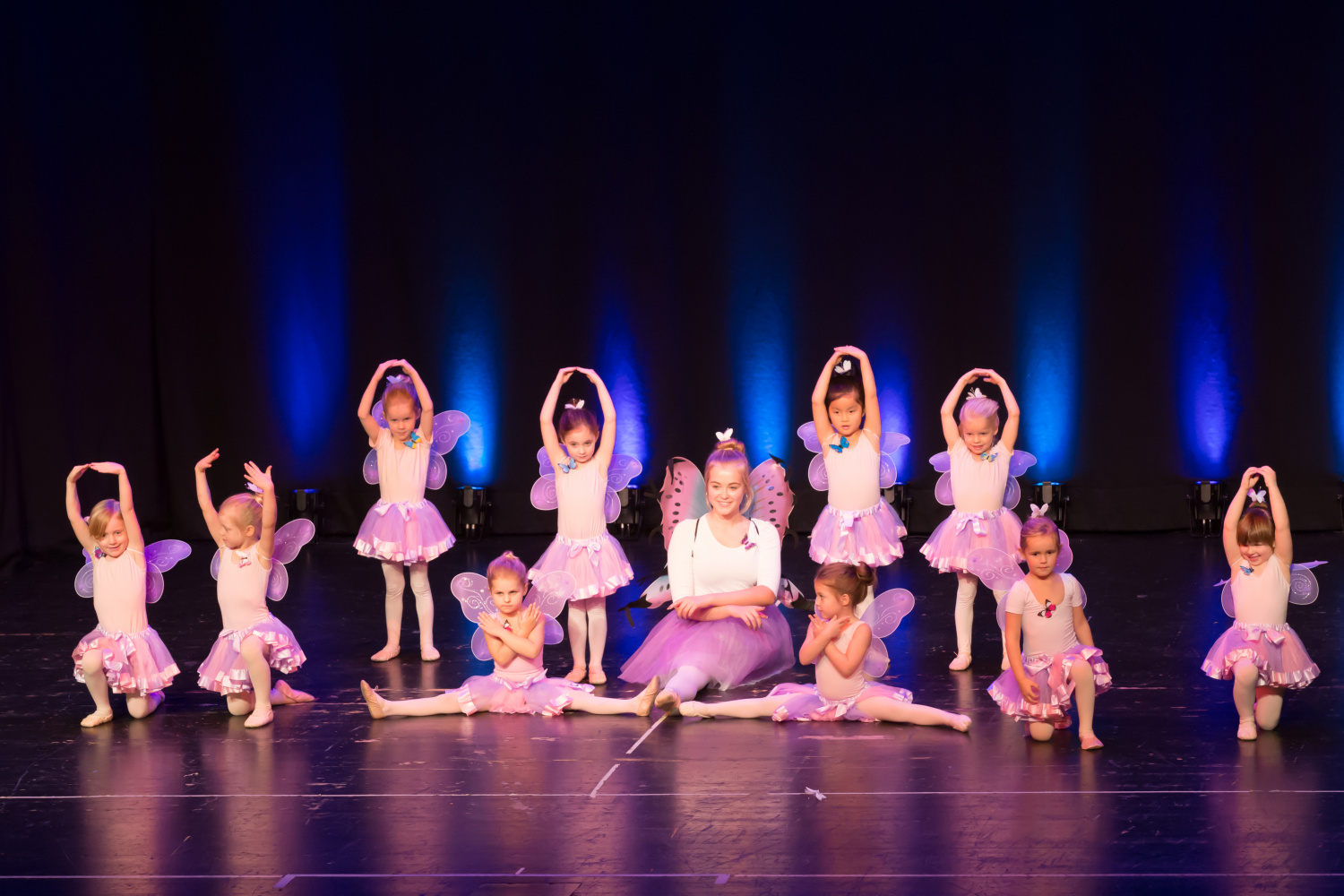 Pré Ballett auf Bühne