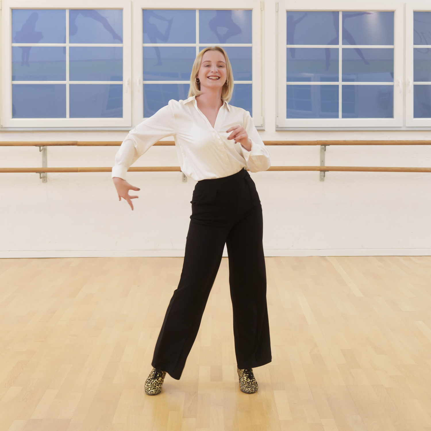 Einzelfoto Latein Tanzstil mit Ausdruck und Körperspannung im Tanzsaal Köln
